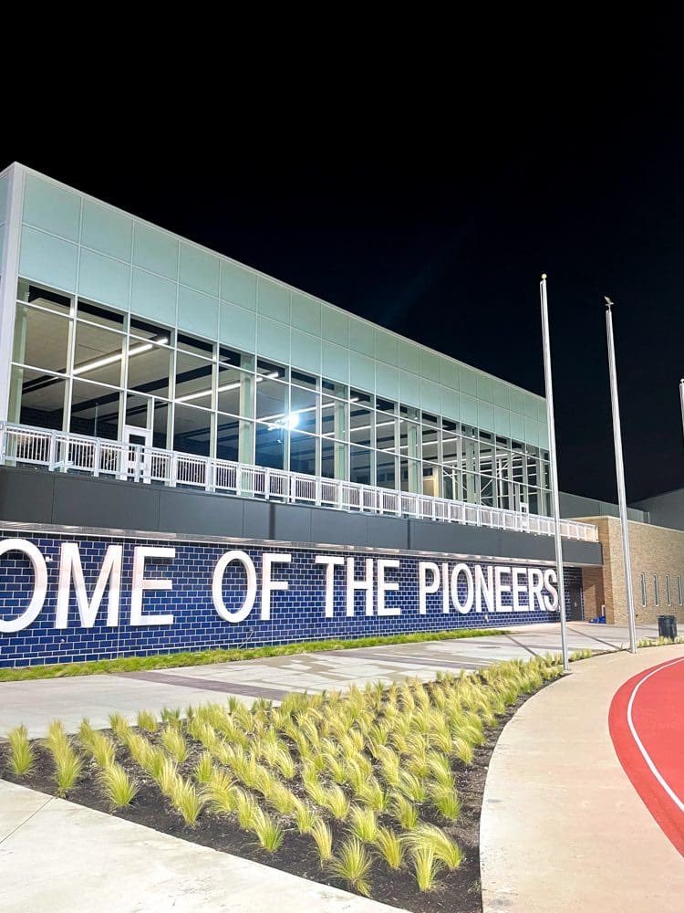 Coach Wes Weaver tweet media