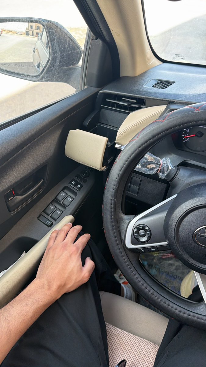 عبدالإله . tweet media