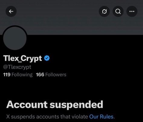 This guy later chop suspension 😭😭😭😭😭 Nikita 😡😡😡😡😡😡😡😡 

Please know what to post oooo

Is it now a sin to use Nikita image to post or why did this account got suspended?