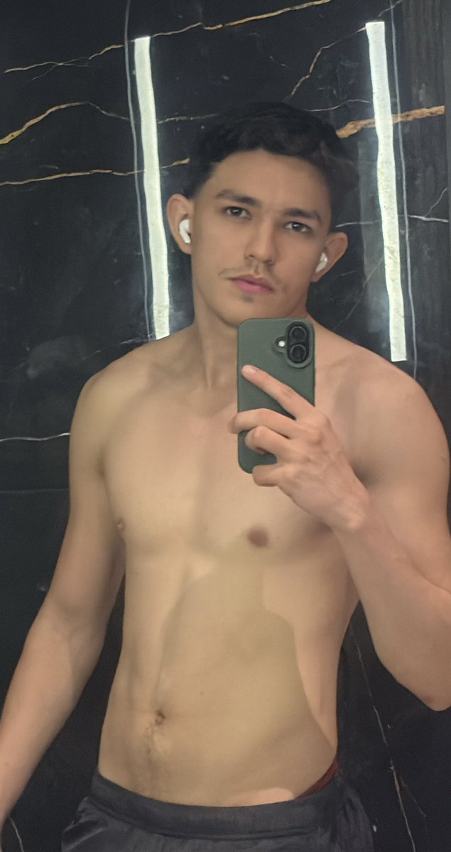 malvadin tweet media