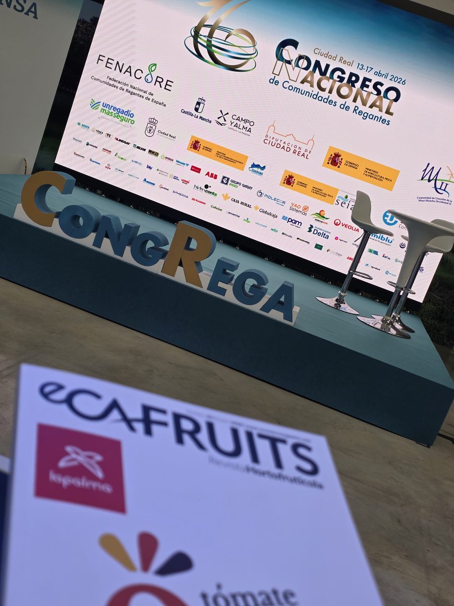 eComercioAgr's tweet photo. Hoy estamos en el 16 Congreso Nacional de Regantes en Ciudad Real 💦 @FenacoreOficial
Un foto privilegiado para la gestión de las Aguas Subterráneas
#ECAFruits #agua #Riego #Congreso https://t.co/EYqti0jiHs