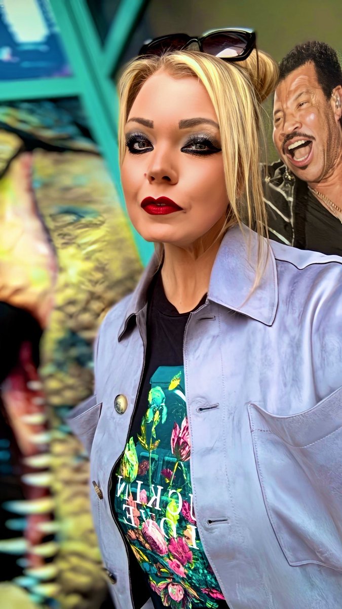 Helen Clayton tweet media