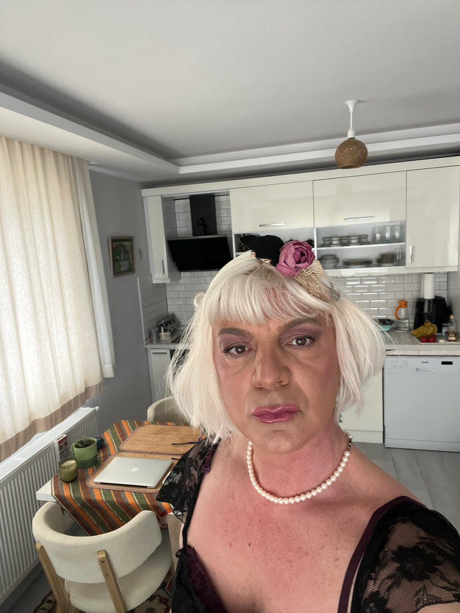 Şahika Şen 10K tweet media