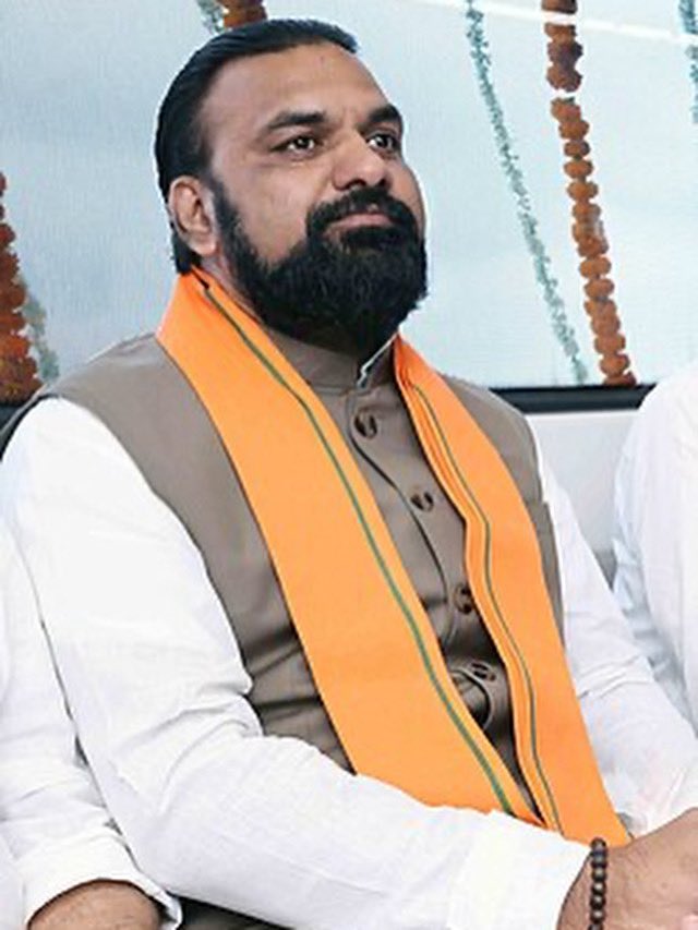 Vaarun Subhash Ghate tweet media