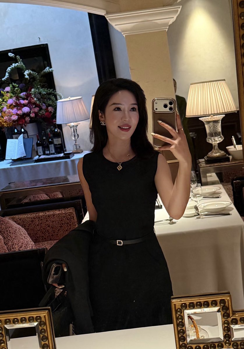 Wang Dan tweet media