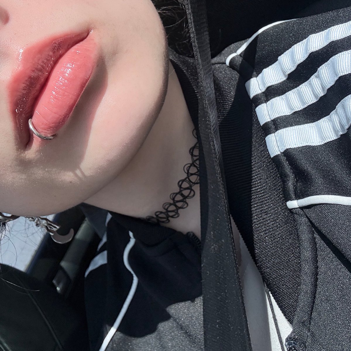 jade 🪽 tweet media