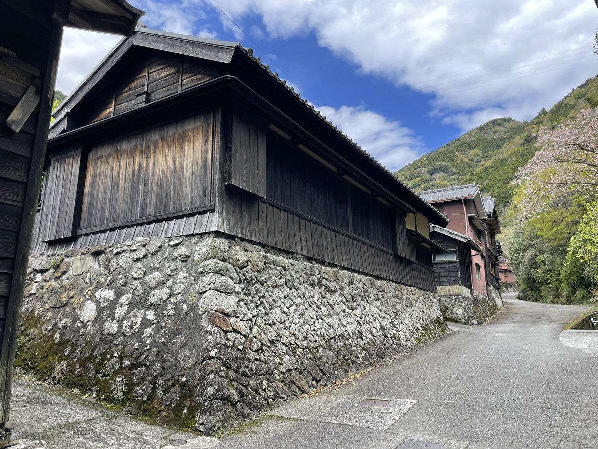 forestbk tweet media