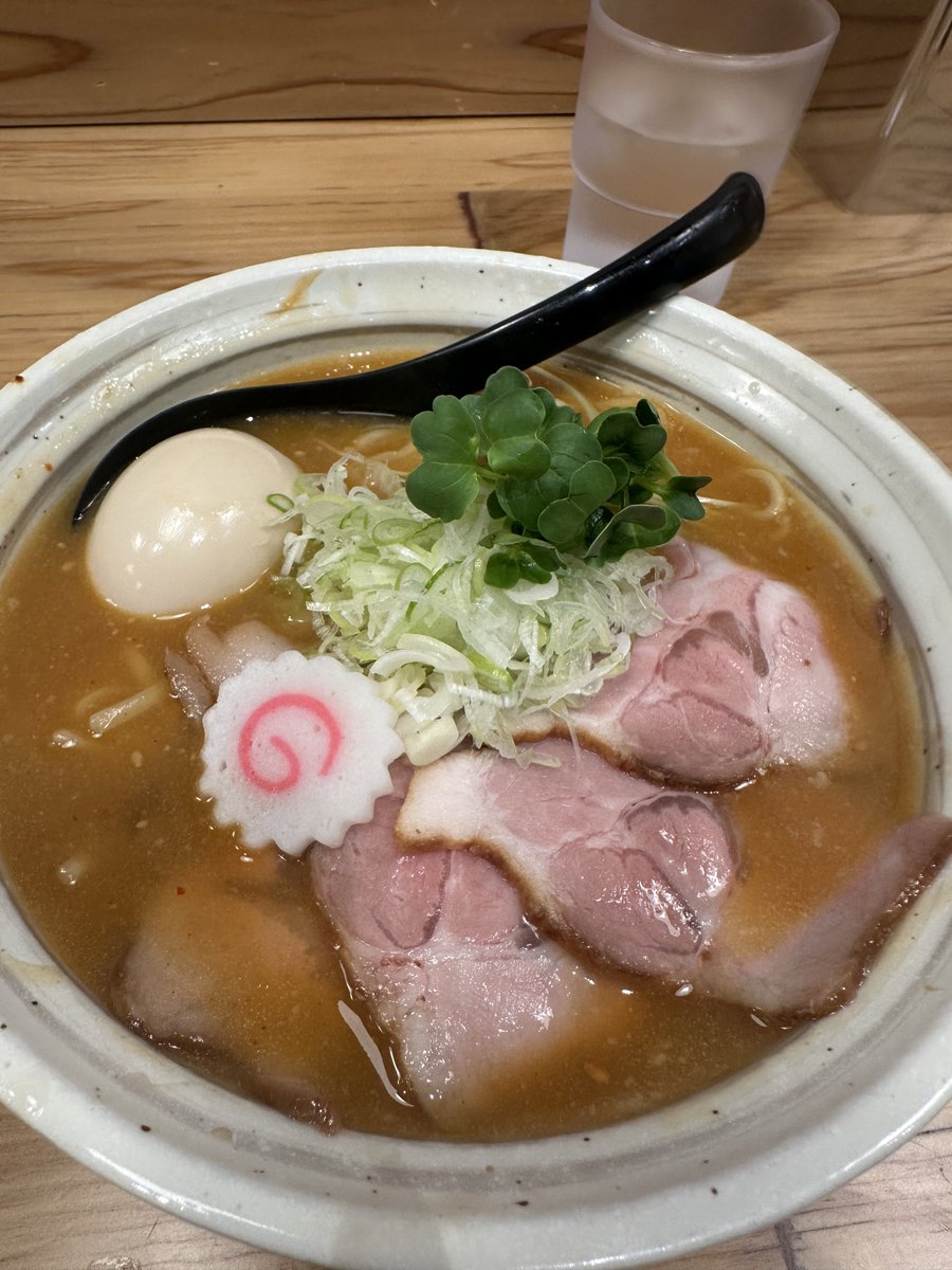 昨日やっと映画観に行けた🪽
良いタイミングで産休入れた気がする！
束の間のおひとり様ラーメンも☺️