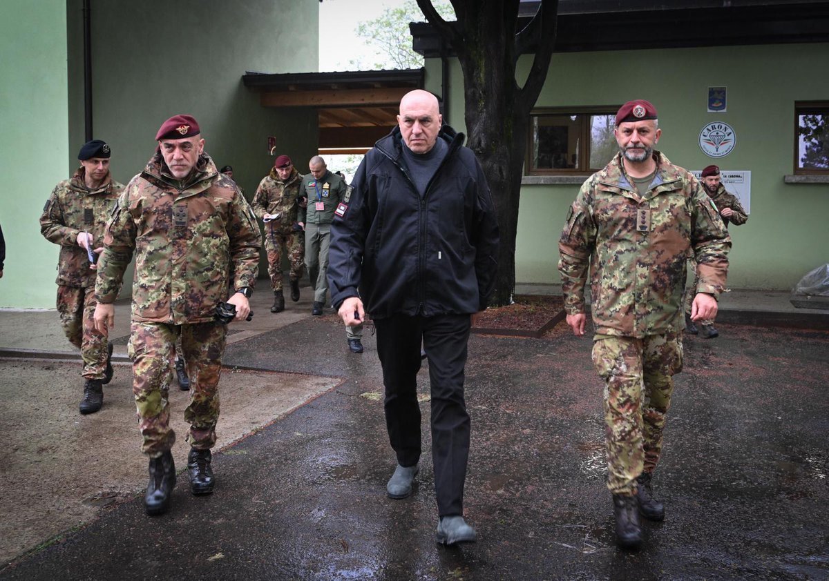 Ministero Difesa tweet media