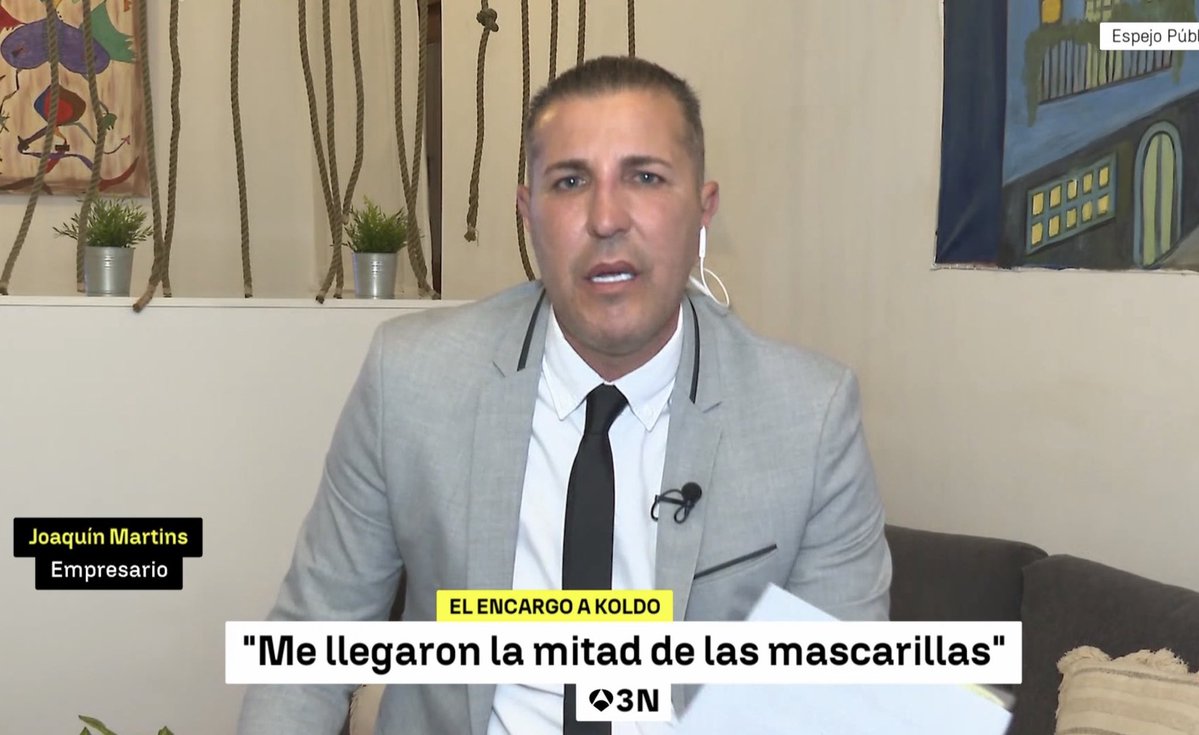 María López-Brea tweet media