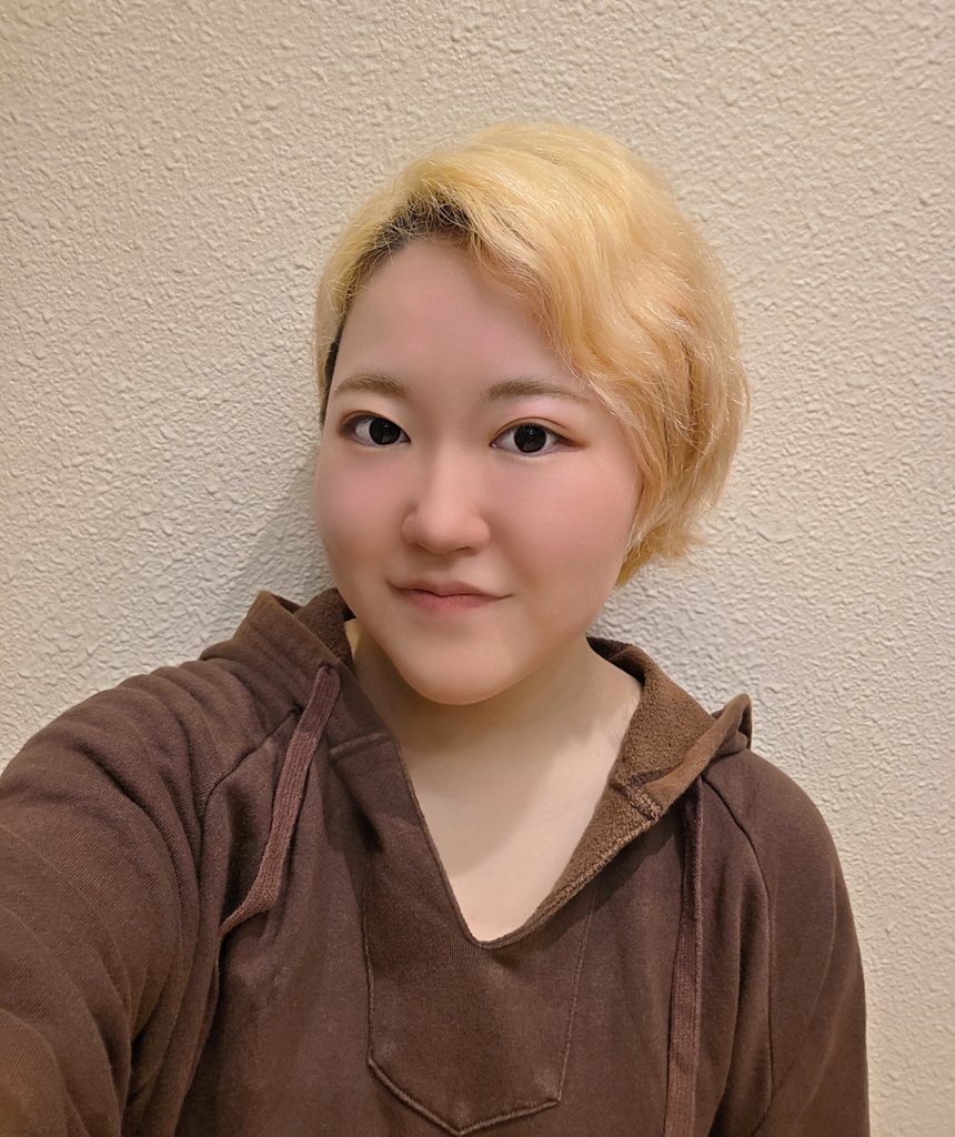 百波萌那美 tweet media