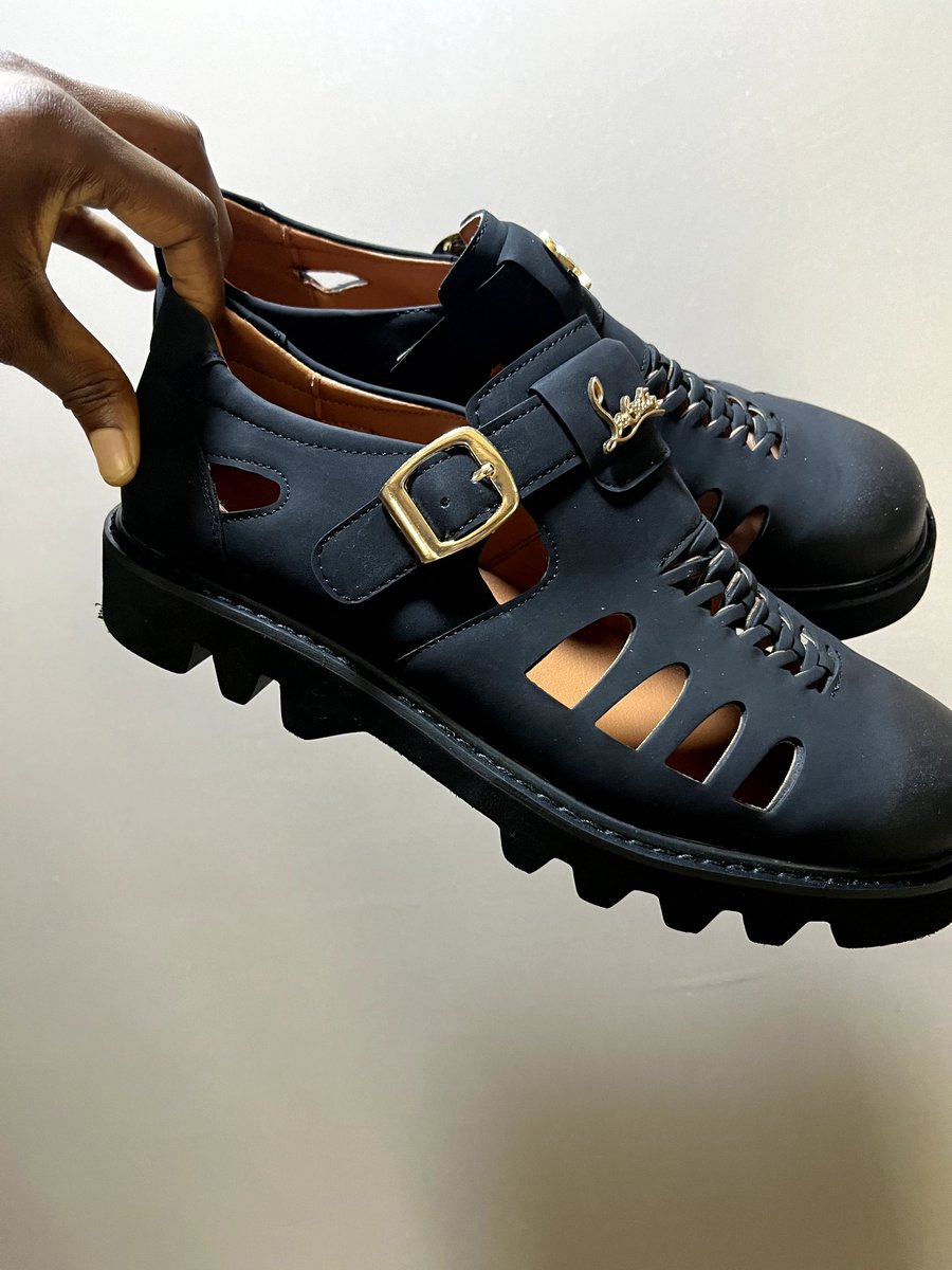 Paulletluv1's tweet image. Everything we sent to Delta State today 🎉😍.
  Thanks for keeping PEE'S 👜👠 in Business ☺️ 
#Deliveries