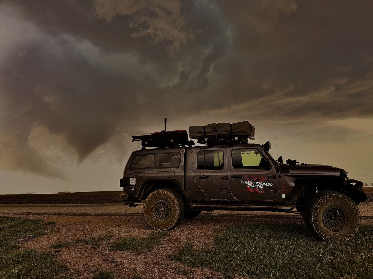 SheenaGarvey32's tweet photo. We chased this incredible supercell storm on April 13 2026 near Truman, Minnesota it was incredible to see this thing form and touch down on the ground right by us what an amazing storm 🌪️🌪️ Thank you to our sponsors who keep this rig on the road and performing at its best!! https://t.co/r8vpdgL1YB