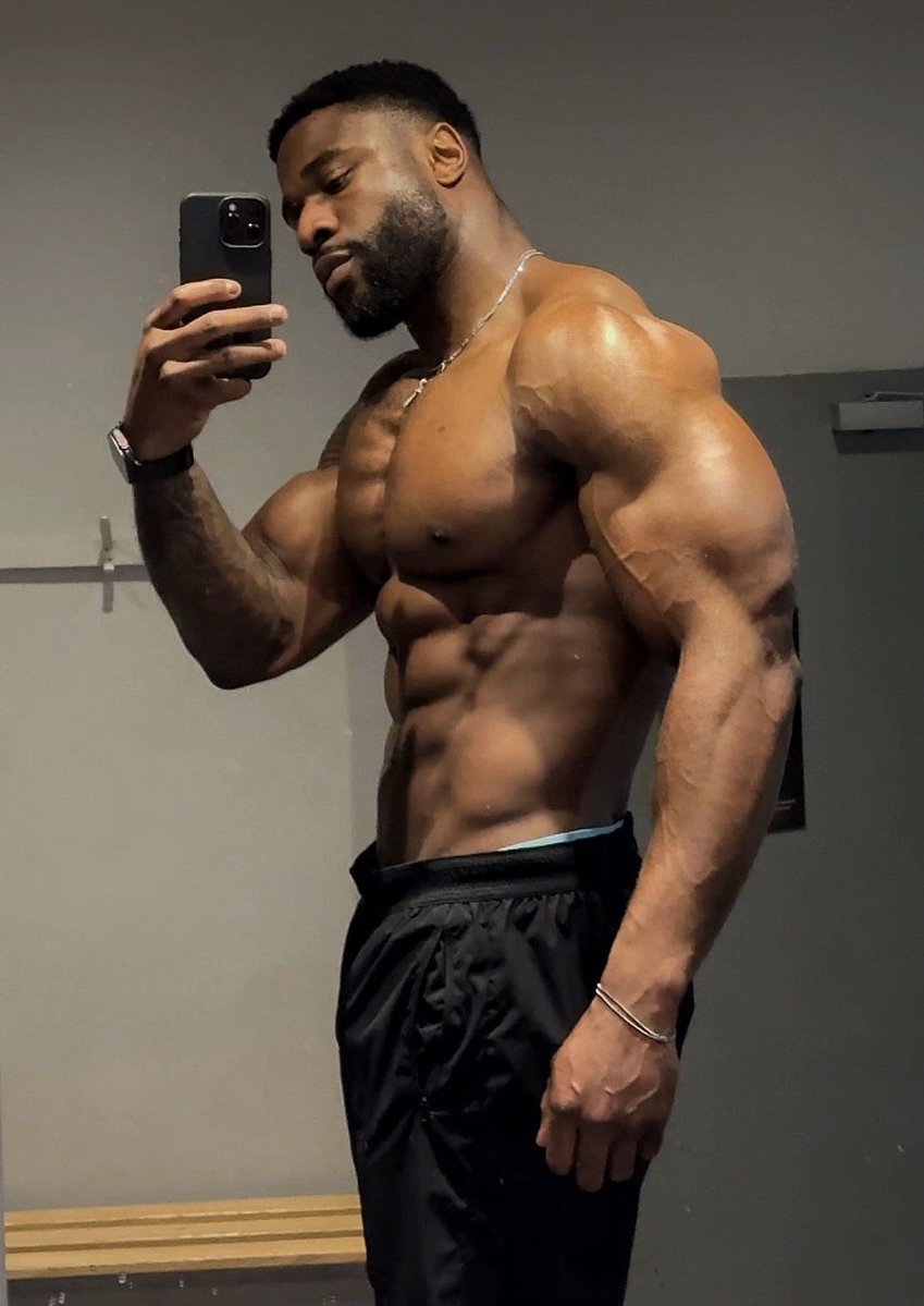 𝐀𝐁𝐈𝐃 tweet media