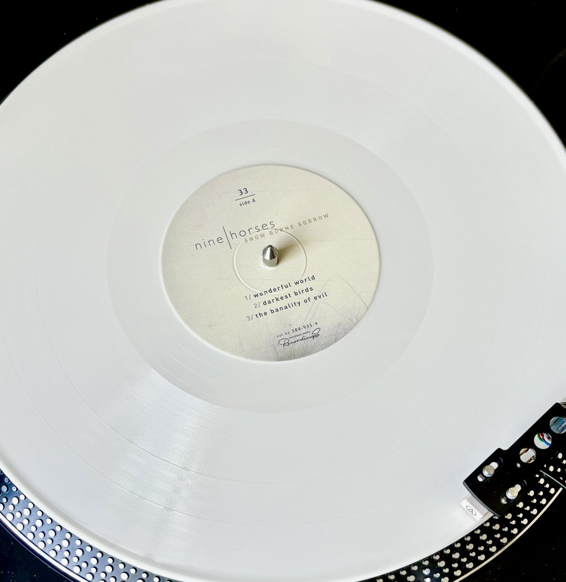 purplefunker's tweet image. 🔥Nine Horses • Snow Borne Sorrow (Expanded 2LP)🔥

2005 Album
@recordstoreday 2024 
2LP Pressing
First time on Vinyl

David Sylvian Side Project 

#NowPlaying️ #Vinyl
#DavidSylvian #VinylAddict
#RSD2024 #RecordStoreDay2024