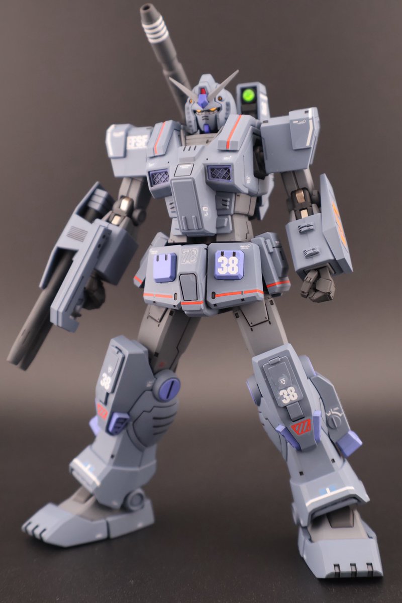 c0905203178's tweet image. HG FA-78-1フルアーマーガンダム完成
自分なりのロービジカラーに塗装してみました。ウェポンラックを追加することで、フルアー装着時もビームサーベルをマウントできるようにしました。
リプ欄にも何枚か載せます。
#ガンプラ
#gunpla
#あすぱら模型
