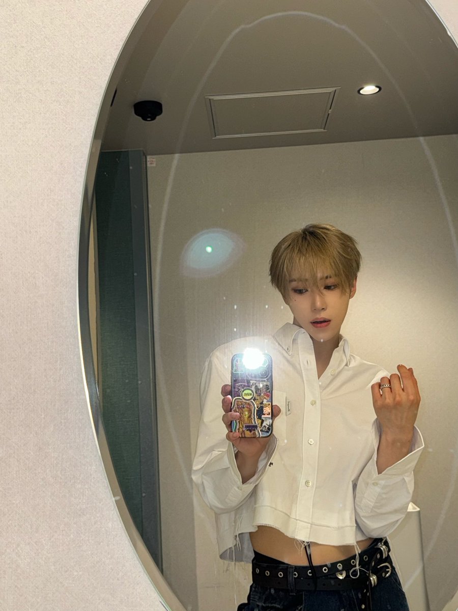 家 .☘︎ ݁˖ tweet media