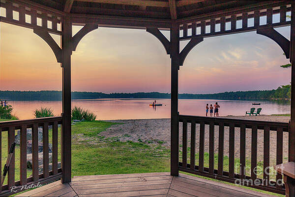 TLawren37609829's tweet image. Sunset from the gazebo at Twin Lakes: fineartamerica.com/featured/from-… #sunsetphotography #gazebos #poconos