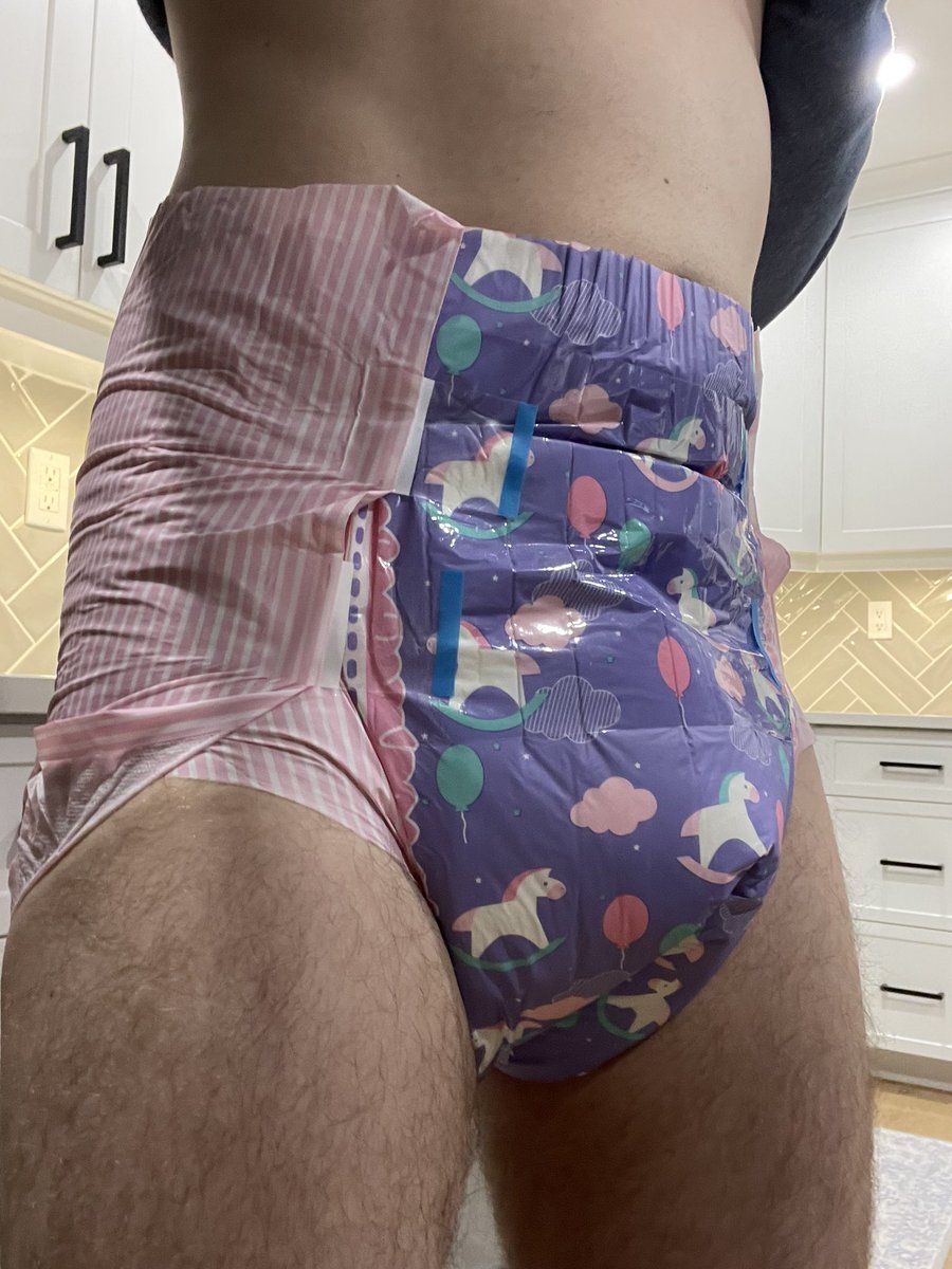 diaperboy31 🇨🇦 6.3k tweet media