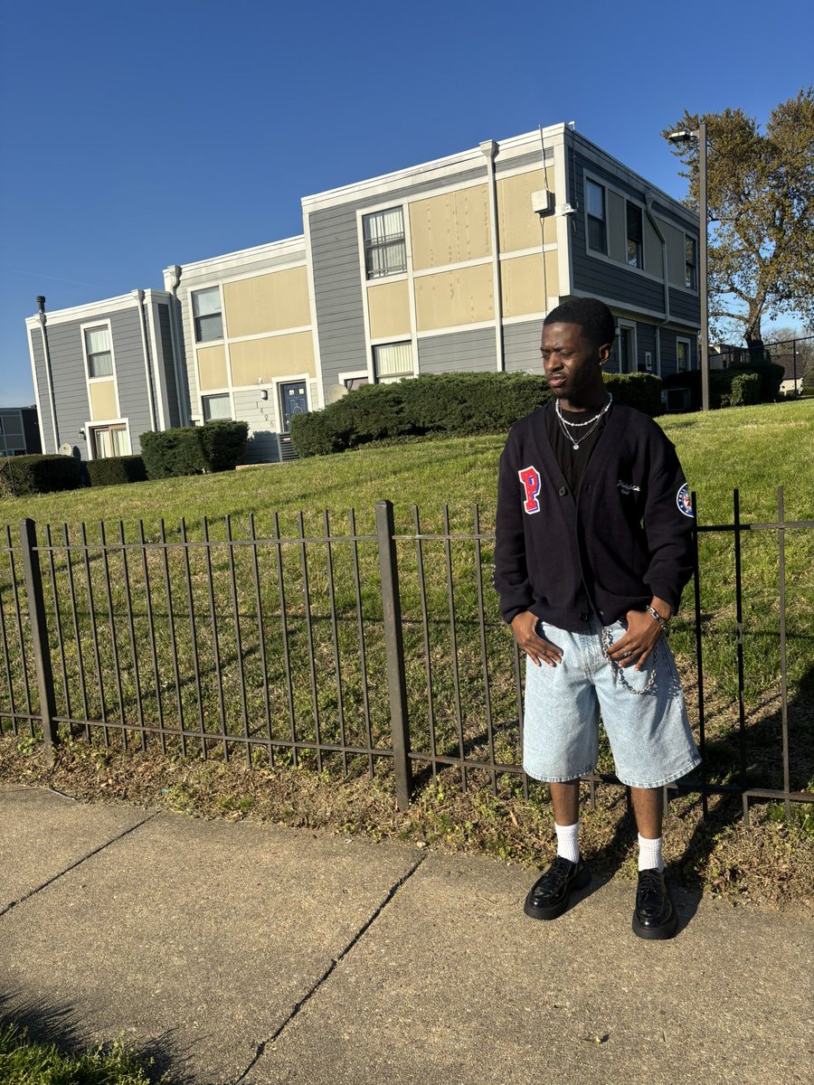 THE KING tweet media