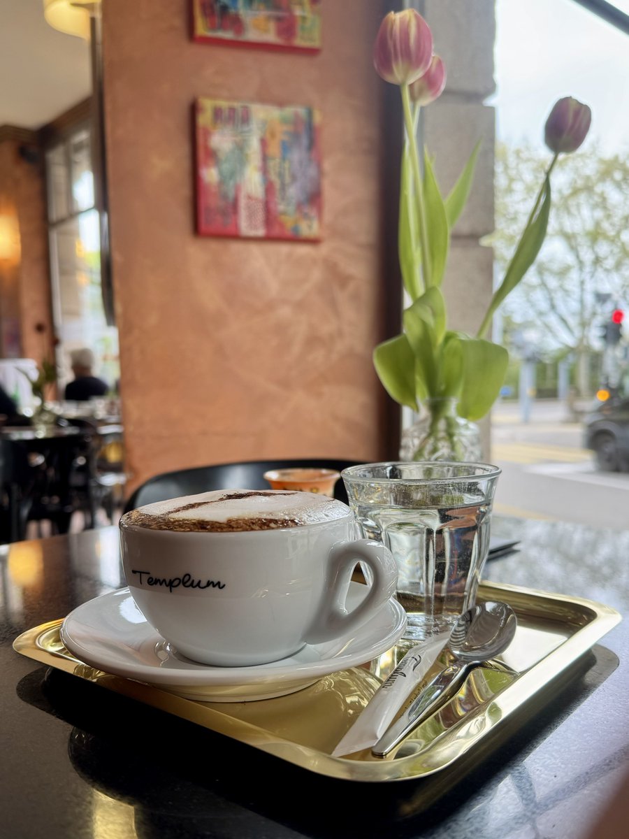 ももしば tweet media