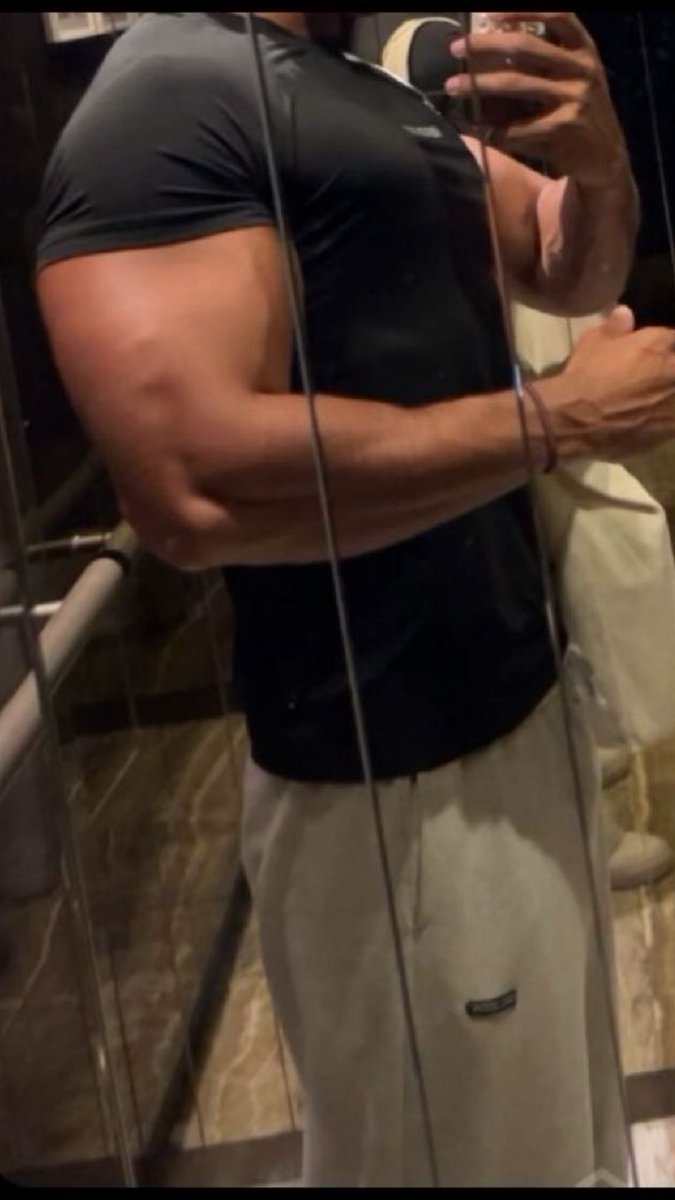 3arbi sombre tweet media