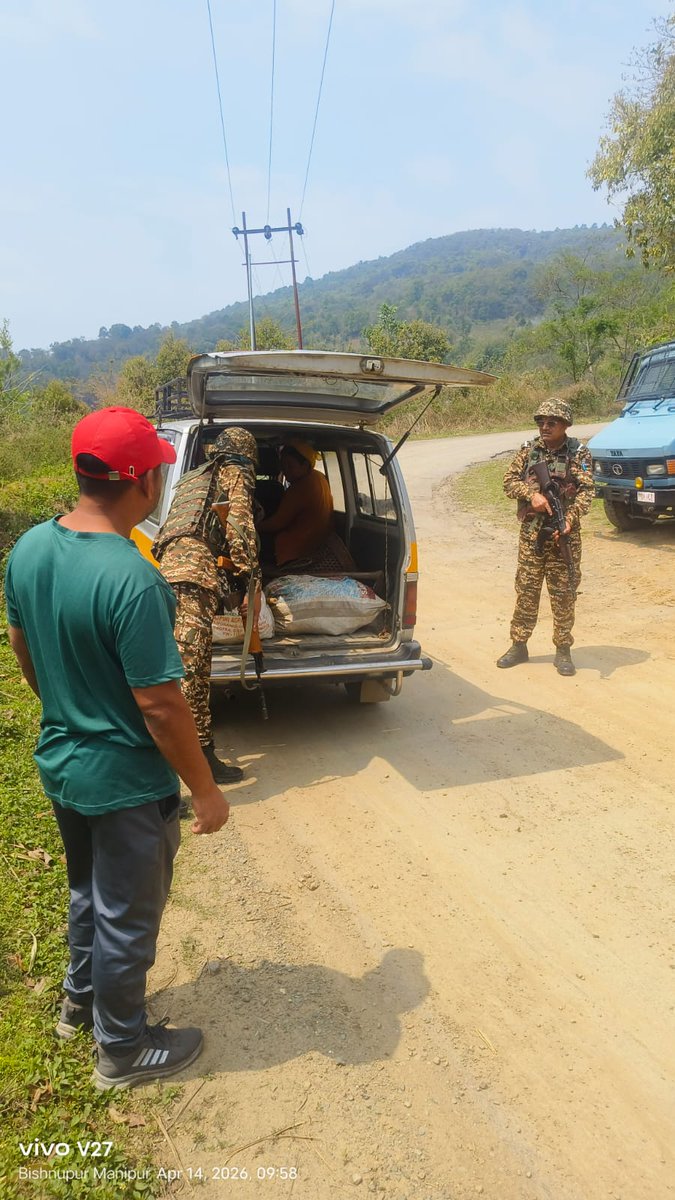 32 Bn CRPF reinforces public safety with Mobile Check Posts—stopping insurgent movement, deterring crime &amp; enhancing citizens’ confidence. #PeaceAndSecurity #CRPF