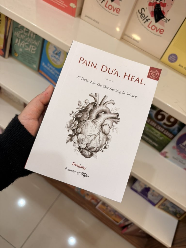 galzazy's tweet photo. A really good book https://t.co/fLfaUqFT62