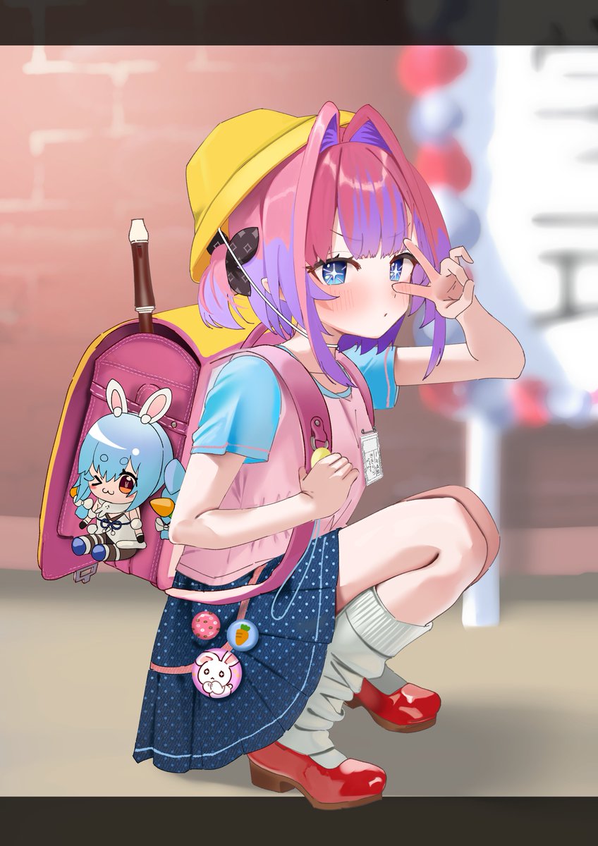 Nekoirensyuu's tweet photo. ちゃんとヴィヴィのこと可愛く撮ってな～？
#ヴィヴィメイク https://t.co/92iKbt9rfs