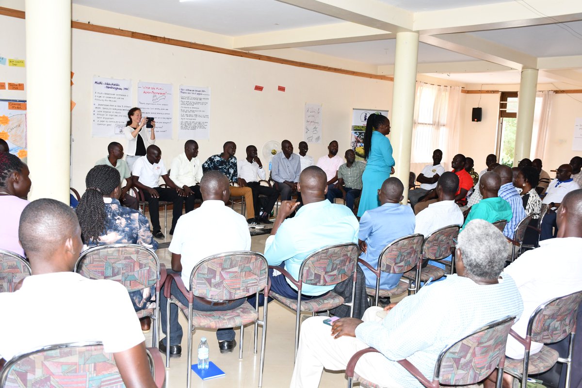 Adefomap2's tweet photo. The training, facilitated by the Civil Society Academy, was highly productive on day one, with participants actively engaging and sharing valuable insights. The energy and enthusiasm demonstrated today leave us optimistic for even greater outcomes in the remaining days ahead. https://t.co/H2NQDoF85O