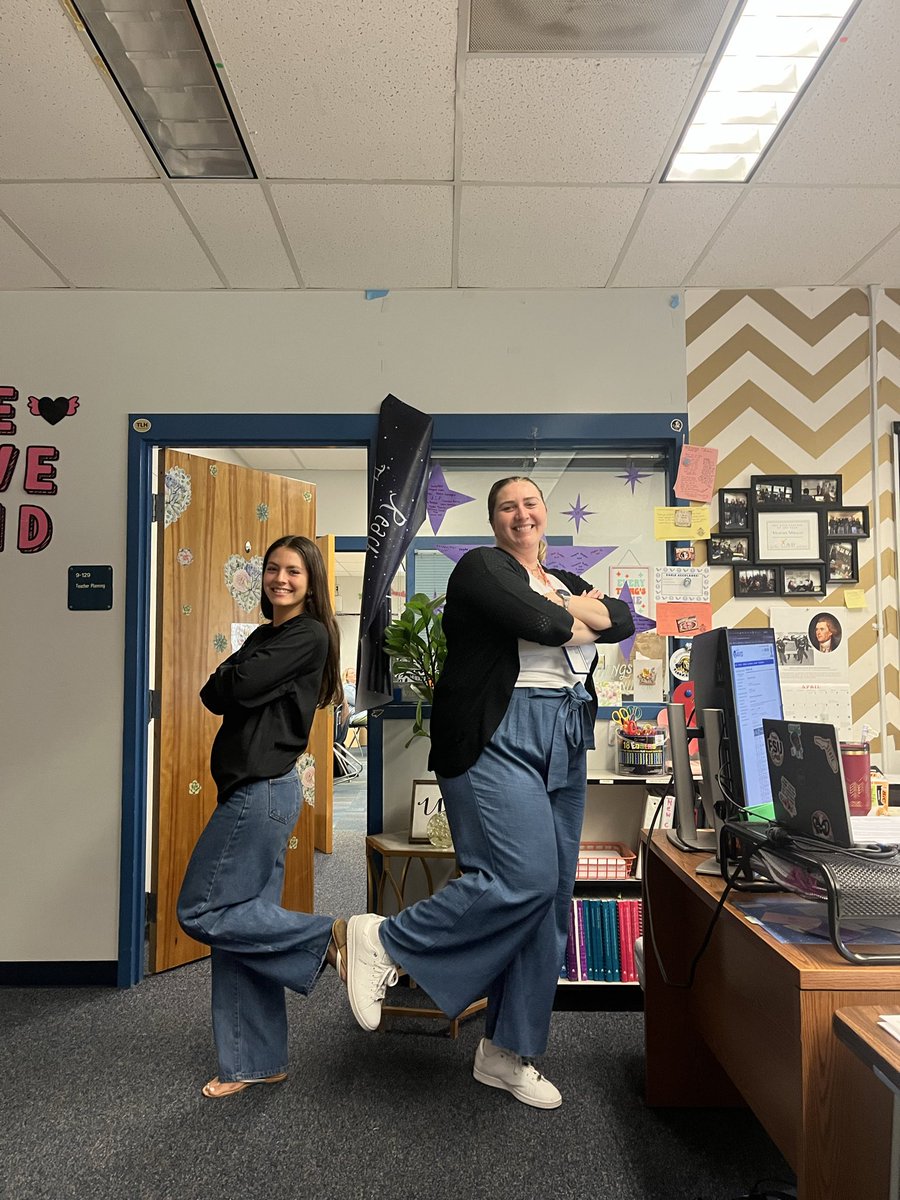 squirtyandIKIT's tweet photo. Lacie Kunsman back in with Alumni Mrs. Wiseman class of 2004 @WaterWars2026 https://t.co/1Cu44RLN3s