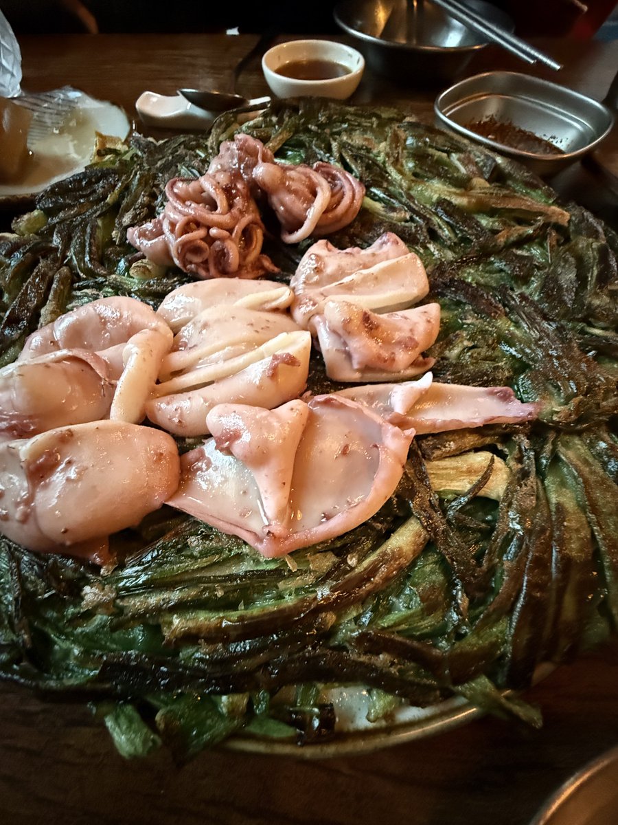 바다 tweet media