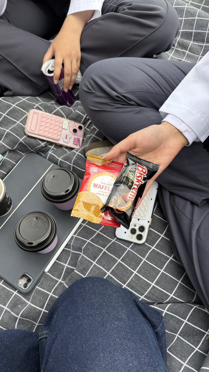 شّهد tweet media