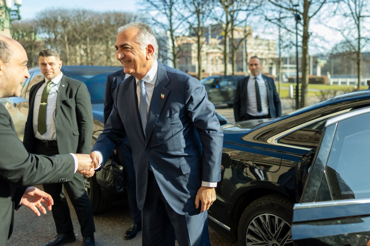 Reza Pahlavi tweet media