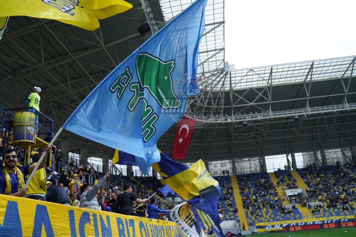 🇹🇷𝕸𝖚𝖍𝖆𝖒𝖒𝖊𝖙_𝕰𝖓𝖊𝖘 (KırıkLens) tweet media