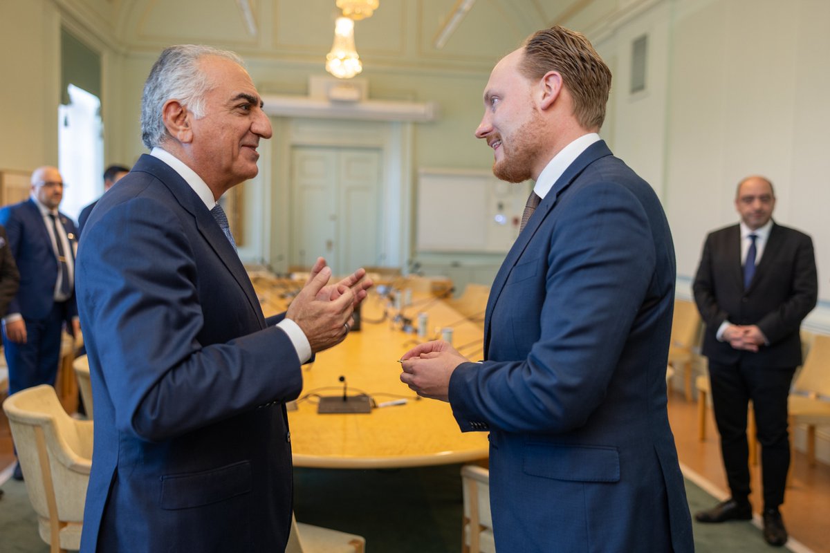 Reza Pahlavi tweet media