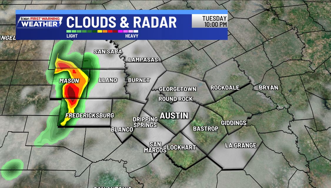 KristenCurrieTV's tweet image. IF storms can survive the trek off the West Texas dryline &amp;amp; hold together long enough to reach the Hill Country tonight, there is a low risk they'll be strong to severe - threats: large hail &amp;amp; damaging winds

#Austin #ATX @KXAN_Weather