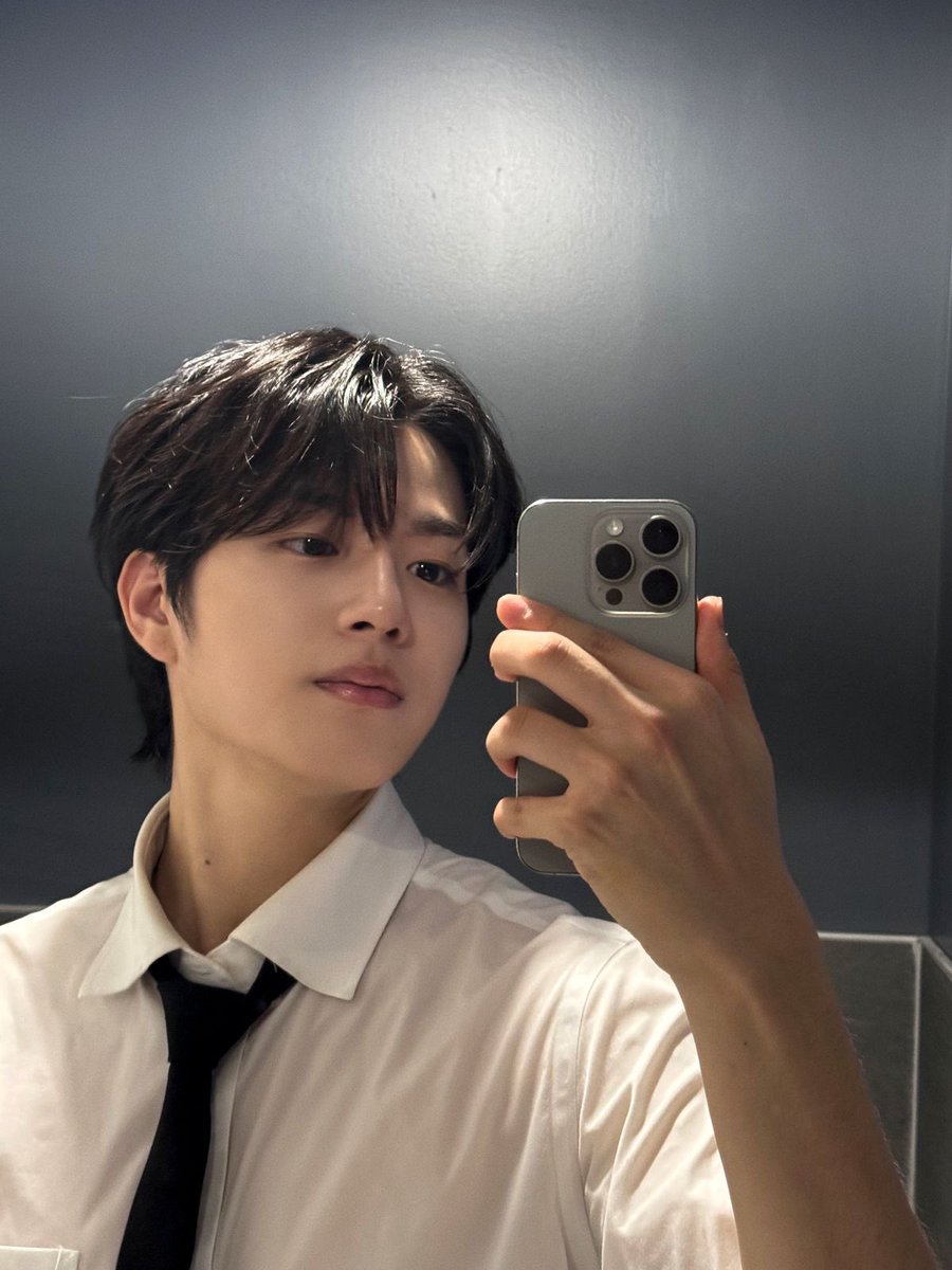 Jinwoo. (@jinedwoo) / Posts / X