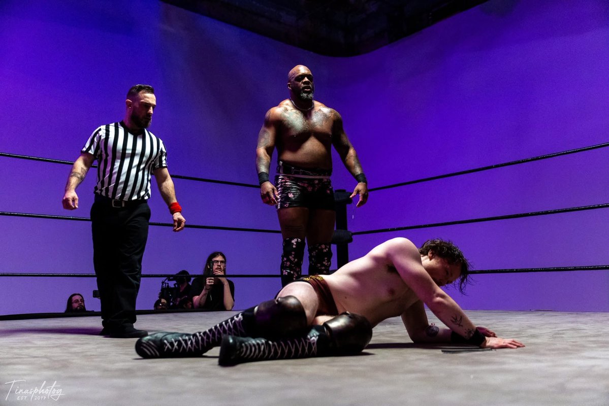 𝔗𝔥𝔢 𝔒𝔫𝔢 𝔗ℜ𝔘 𝔎𝔞𝔦𝔧𝔲 tweet media