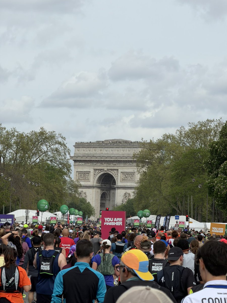 Rajath DM 😎 tweet media