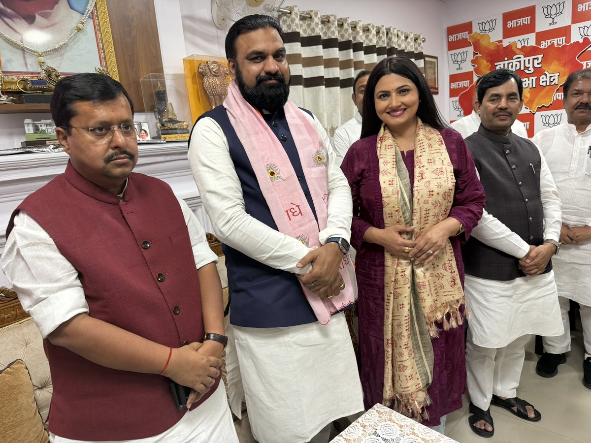 Chitra Tripathi tweet media