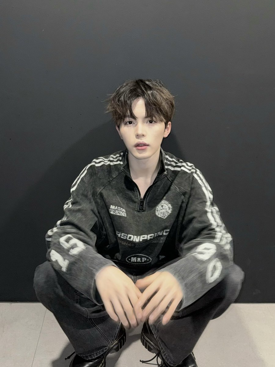 AM8IC_MEMBER tweet media