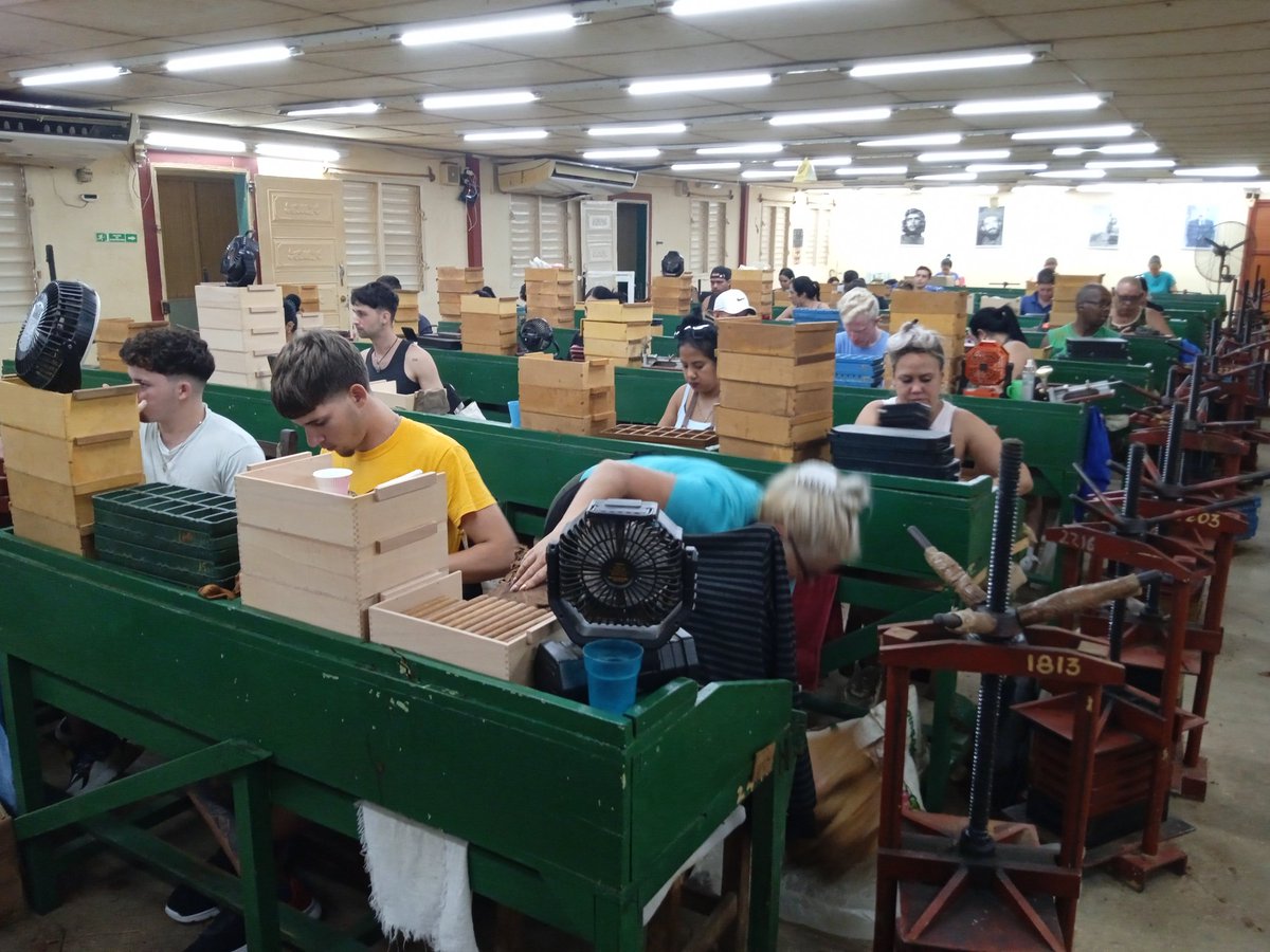 Por los resultados obtenidos.
 Se convoca a #PrimeroDeMayo en Fábrica de Tabaco Néstor Rodríguez Pérez en #Jatibonico