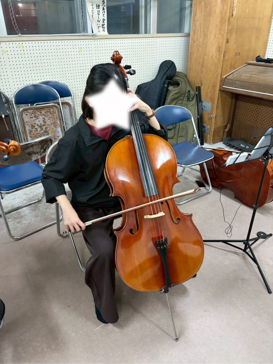 ryuorche's tweet photo. こんにちは。琉オケです♩
これまでの回でたくさんの方が体験に来てくれてとても嬉しいです✨✨✨
楽器体験会は残り3回となっていますので、来たいけど行けてない…という方はお早めに！！まだまだお待ちしております🤲 https://t.co/XsFqj7x6lf