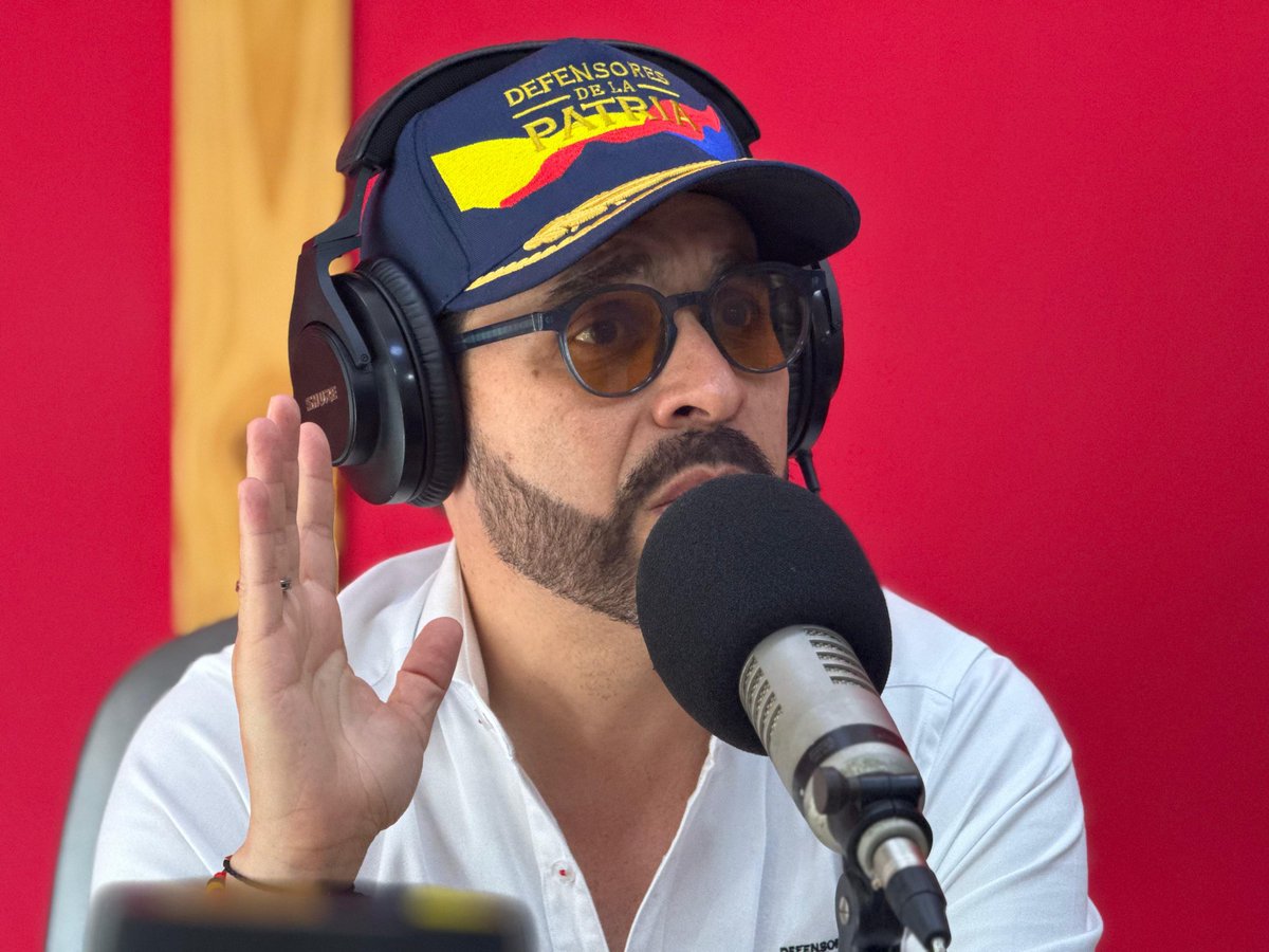 EmiAtlantico tweet media