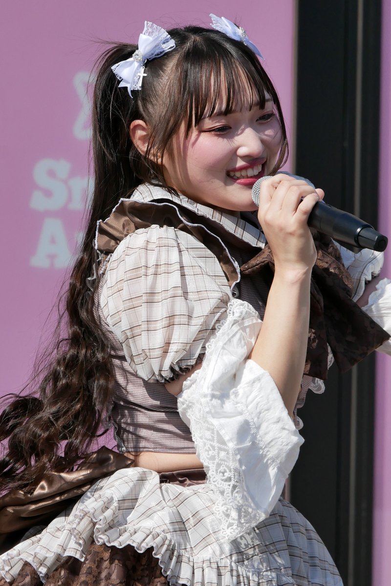 よんもく tweet media