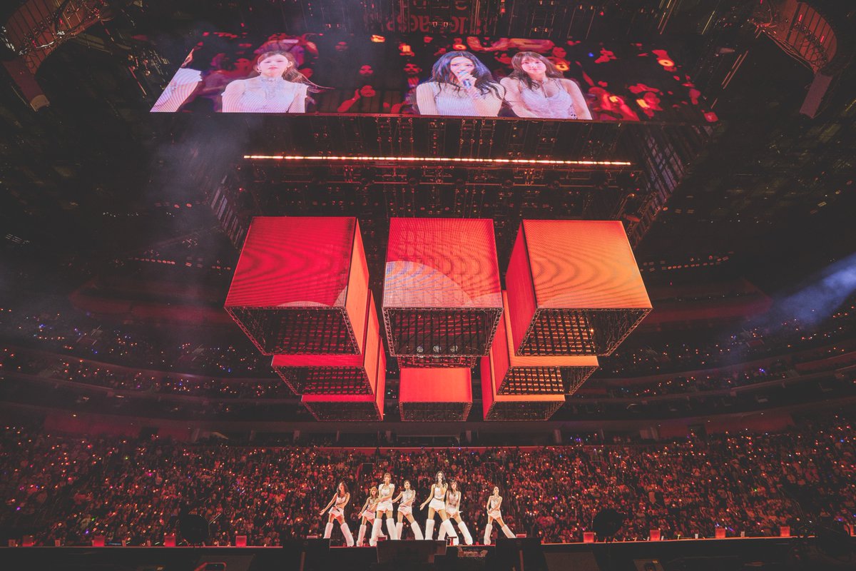 Little Caesars Arena tweet media