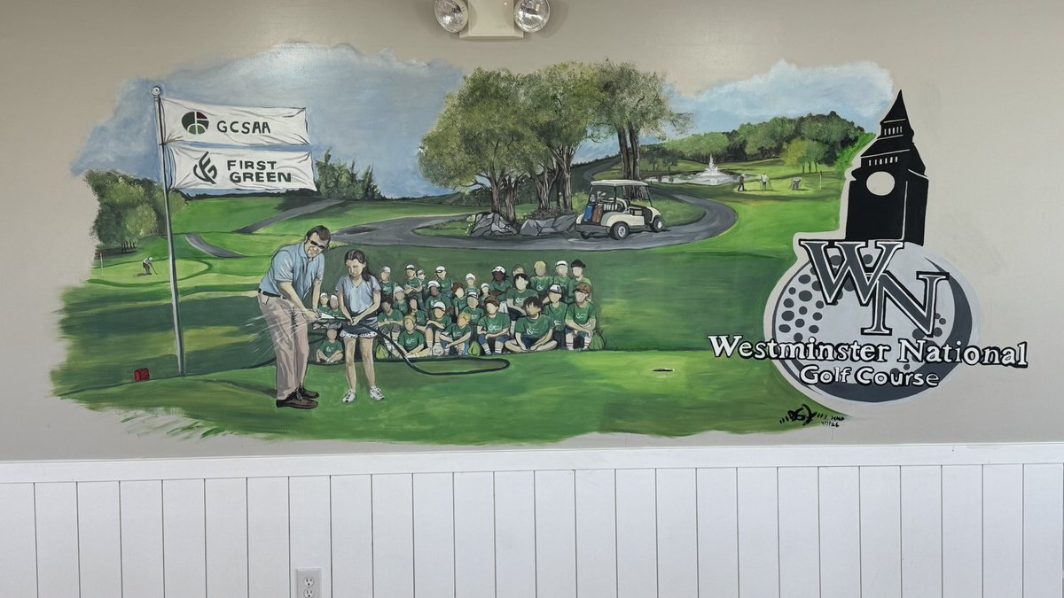 GolfSuper2GM's tweet image. When a local muralist loves golf and believes in hands on learning you get something special. 🎨⛳️

Proud to showcase our new @TheFirstGreen mural at Westminster National Golf Course! 

#FirstGreen #GolfMeetsEducation #Talent @GCSAA @MidAtlGCSAA