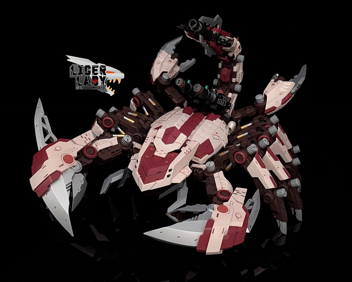 HMM Death Stinger ZS
I painted the claws and frame as I felt a brown frame fit better than the gunmetal plastic. I will go back and do more work to it in the future. #ゾイド #コトブキヤ #HMMゾイド #zoids #kotobukiya