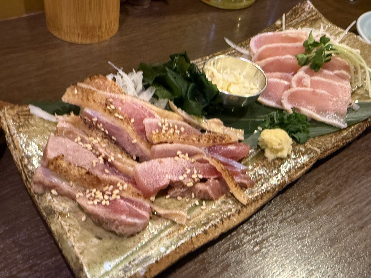 MUNETATSU's tweet photo. 浅草橋にある「やきとり割烹 らい弥」に行ってきた。焼き鳥の写真は撮り損なったけど、ささみとかメチャ美味！　鳥刺しも締めの親子丼も絶品すぎたよ…… https://t.co/vcTWHvFdOF